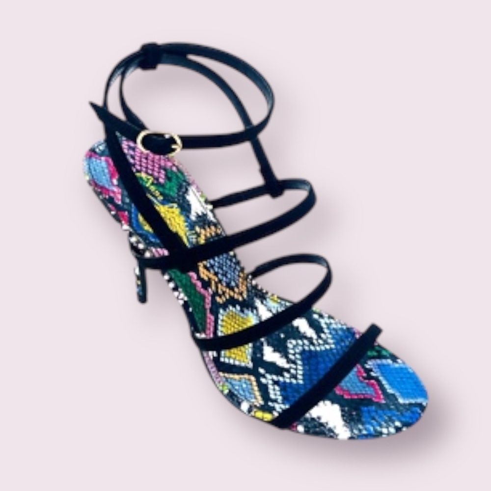 Anne Michelle Black Ankle Strap Snakeskin Heels - Picture 2 of 13
